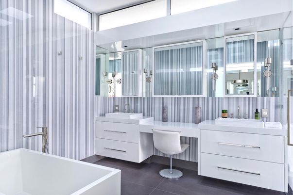 Bathroom, Dual Sink Vanities, Interior