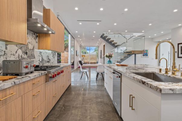 Dining room, Interior, Kitchen, Recessed Lighting, Stainless Steel Appliances