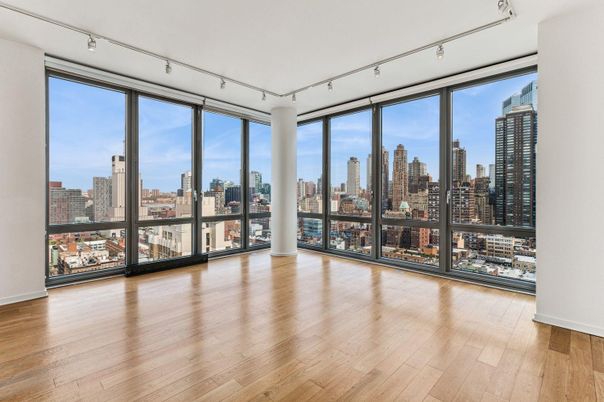 Interior, Other, Skyline