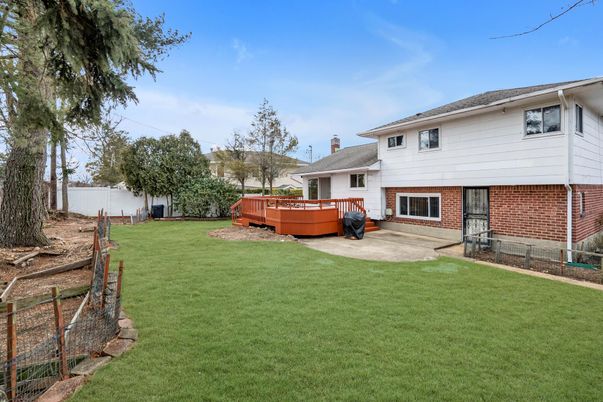 Backyard, Exterior, Hot Tub