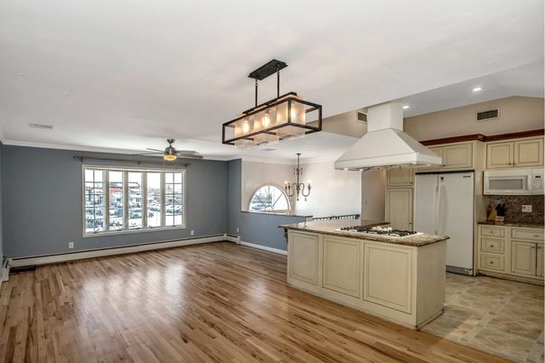 Chandelier, Interior, Kitchen, Pendant Lights, Recessed Lighting, Wood Texture Flooring