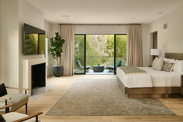 Bedroom, Fireplace, Interior, Recessed Lighting, Wood Texture Flooring