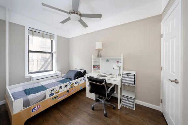 Bedroom, Home Office, Interior, Wood Texture Flooring