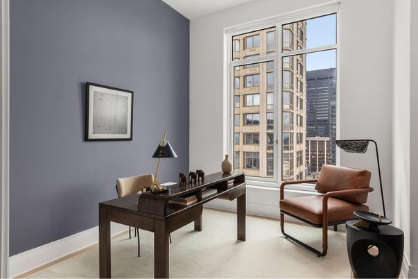 Home Office, Interior
