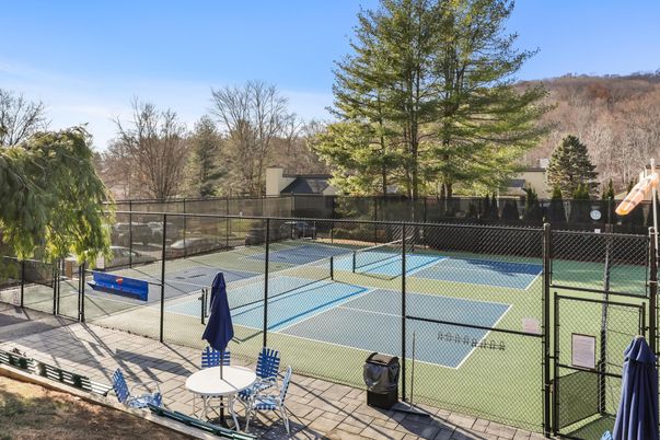 Exterior, Tennis Courts