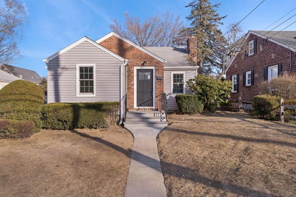 Exterior, Facade, Brick Facade, Cape Cod