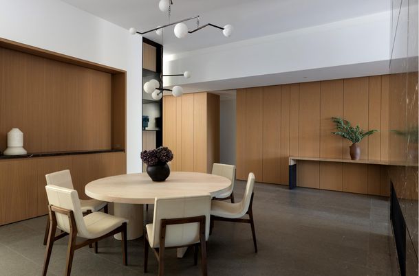 Dining room, Interior