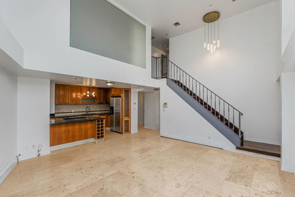 Interior, Kitchen, Pendant Lights, Stainless Steel Appliances