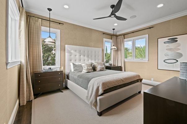 Bedroom, Interior, Pendant Lights, Recessed Lighting