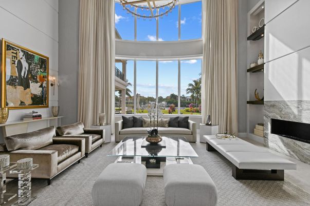 Fireplace, Interior, Living room