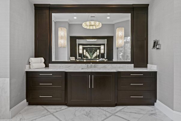 Bathroom, Interior, Marble, Pendant Lights, Recessed Lighting