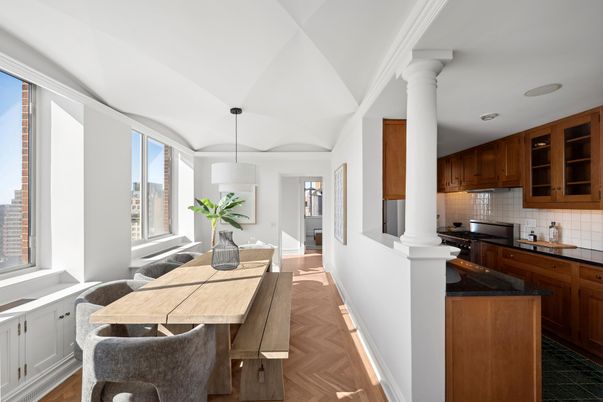Dining room, Interior, Kitchen, Pendant Lights, Wood Texture Flooring