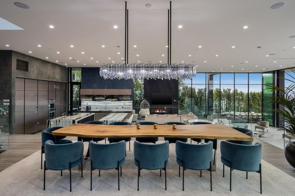 Chandelier, Dining room, Interior, Kitchen, Pendant Lights, Recessed Lighting, Stainless Steel Appliances, Wood Texture Flooring