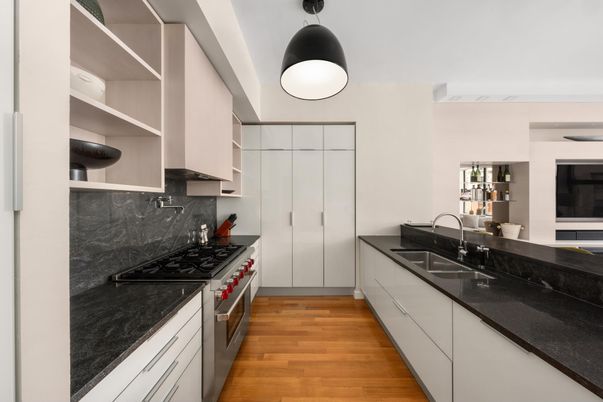 Interior, Kitchen, Pendant Lights, Wood Texture Flooring