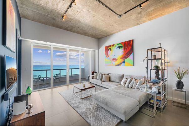 Interior, Living room, Water