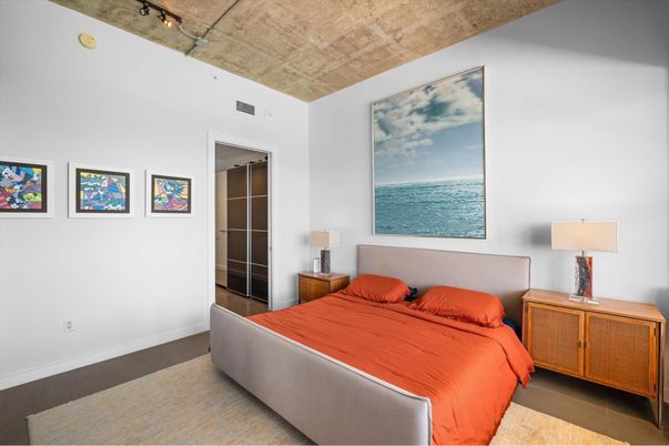 Bedroom, Interior, Water