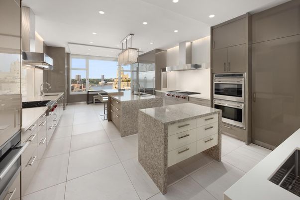 Interior, Kitchen, Pendant Lights, Recessed Lighting, Stainless Steel Appliances