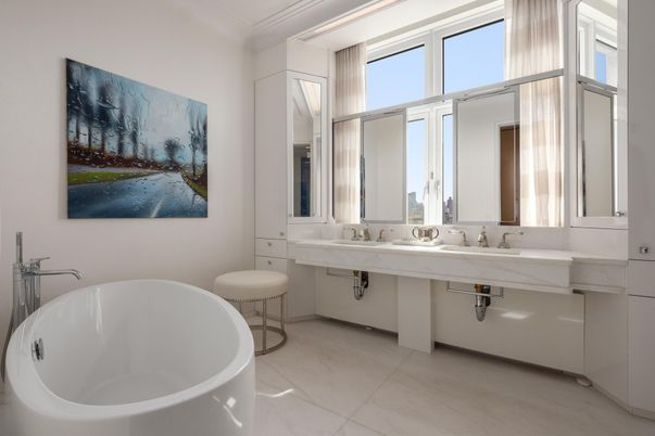 Bathroom, Dual Sink Vanities, Free Standing Baths, Interior