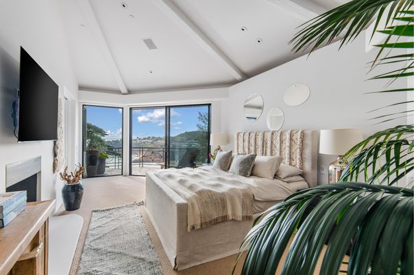 Bedroom, Fireplace, Interior, Recessed Lighting