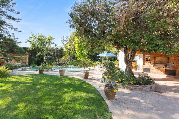Backyard, Exterior, Pool