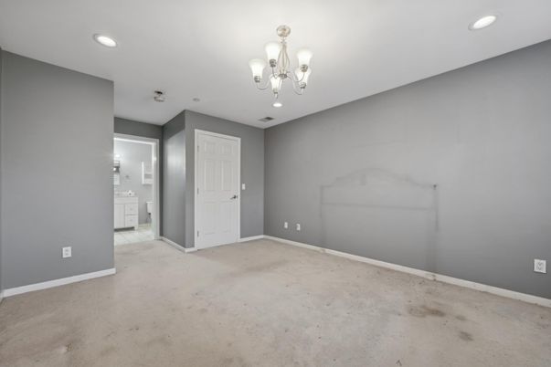 Chandelier, Empty room, Interior, Recessed Lighting