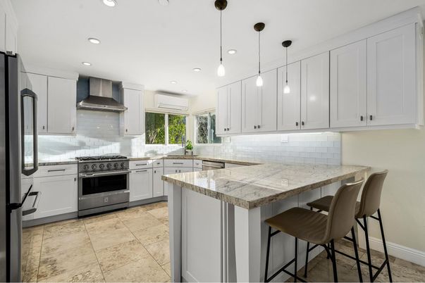 Interior, Kitchen, Pendant Lights, Recessed Lighting, Stainless Steel Appliances