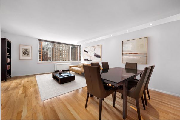 Dining room, Interior, Living room, Recessed Lighting, Wood Texture Flooring