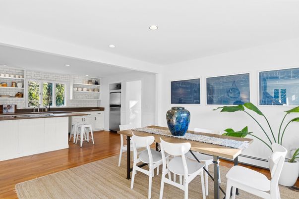 Dining room, Interior, Kitchen, Recessed Lighting, Wood Texture Flooring