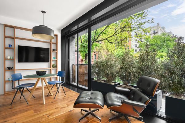 Interior, Pendant Lights, Wood Texture Flooring