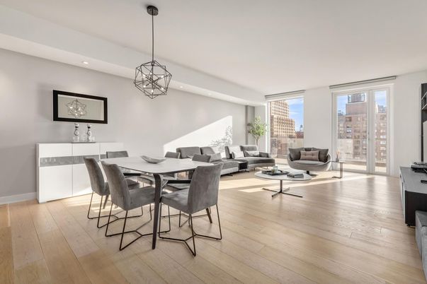 Dining room, Interior, Living room, Pendant Lights, Recessed Lighting, Wood Texture Flooring