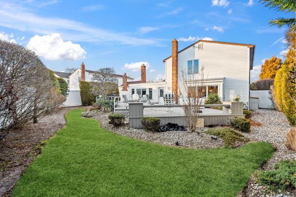 Backyard, Exterior, Hot Tub