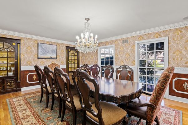 Chandelier, Dining room, Interior, Wood Texture Flooring