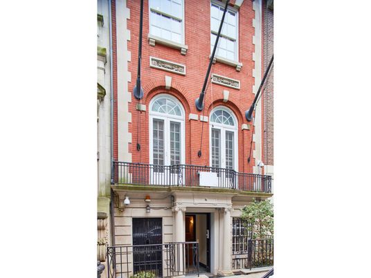 Exterior, Facade, Brick Facade, Rowhouse