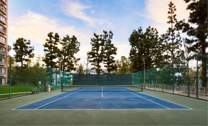 Exterior, Tennis Courts