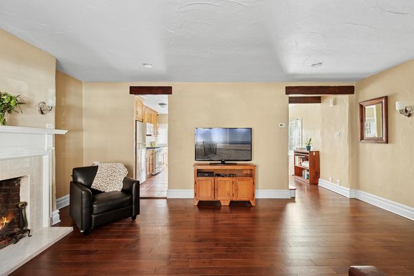 Fireplace, Interior, Recessed Lighting, Wood Texture Flooring