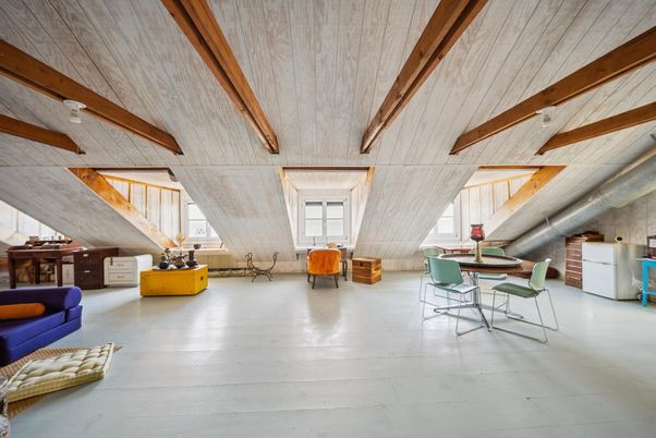 Interior, Wooden Beams