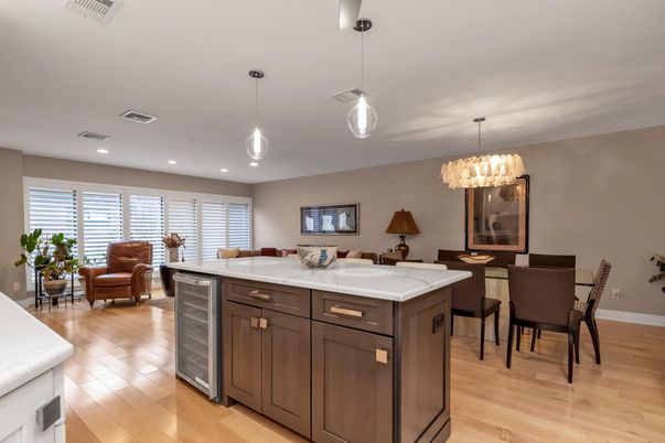 Chandelier, Dining room, Interior, Pendant Lights, Recessed Lighting, Wood Texture Flooring