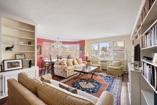 Chandelier, Dining room, Interior, Living room, Wood Texture Flooring
