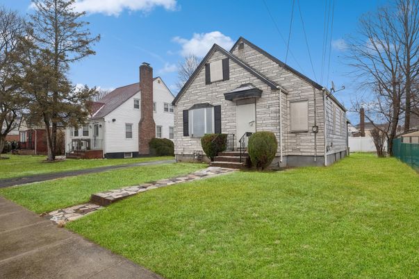 Backyard, Exterior, Facade, Brick Facade, Tudor Revival