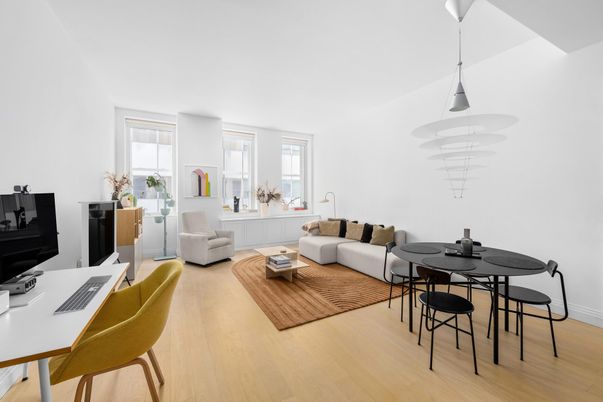 Dining room, Interior, Living room, Pendant Lights, Wood Texture Flooring