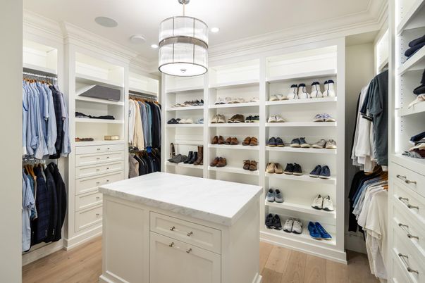 Interior, Pendant Lights, Recessed Lighting, Walk-in Closets, Wood Texture Flooring