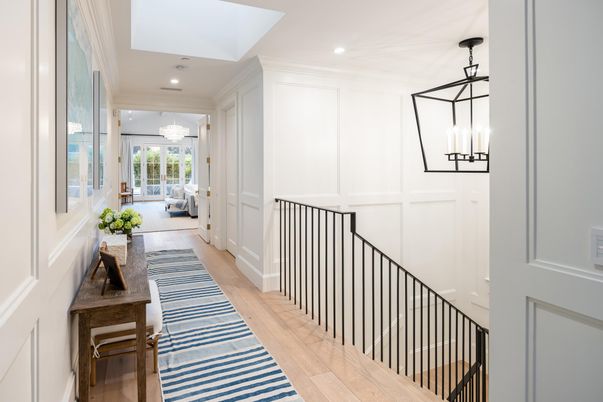 Interior, Pendant Lights, Recessed Lighting, Wood Texture Flooring