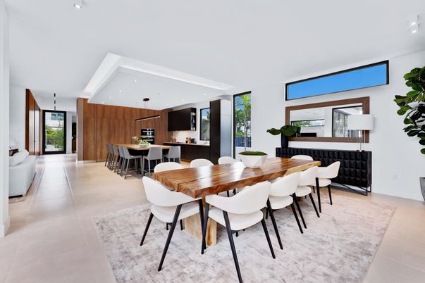 Dining room, Interior, Kitchen, Pendant Lights, Recessed Lighting