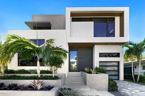 Attached, Exterior, Facade, Modern