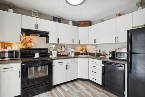 Interior, Kitchen, Wood Texture Flooring