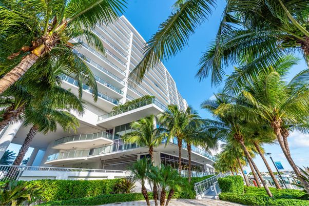 Exterior, Facade, Condo Building
