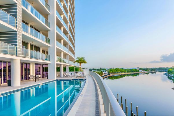 Exterior, Pool, Water
