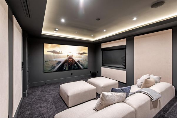 Interior, Projection Screen, Recessed Lighting, Theatre Room