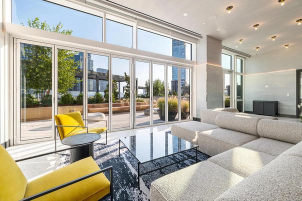 Interior, Living room, Recessed Lighting, Sun Room