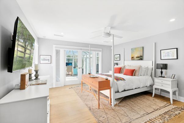 Bedroom, Home Office, Interior, Recessed Lighting, Wood Texture Flooring